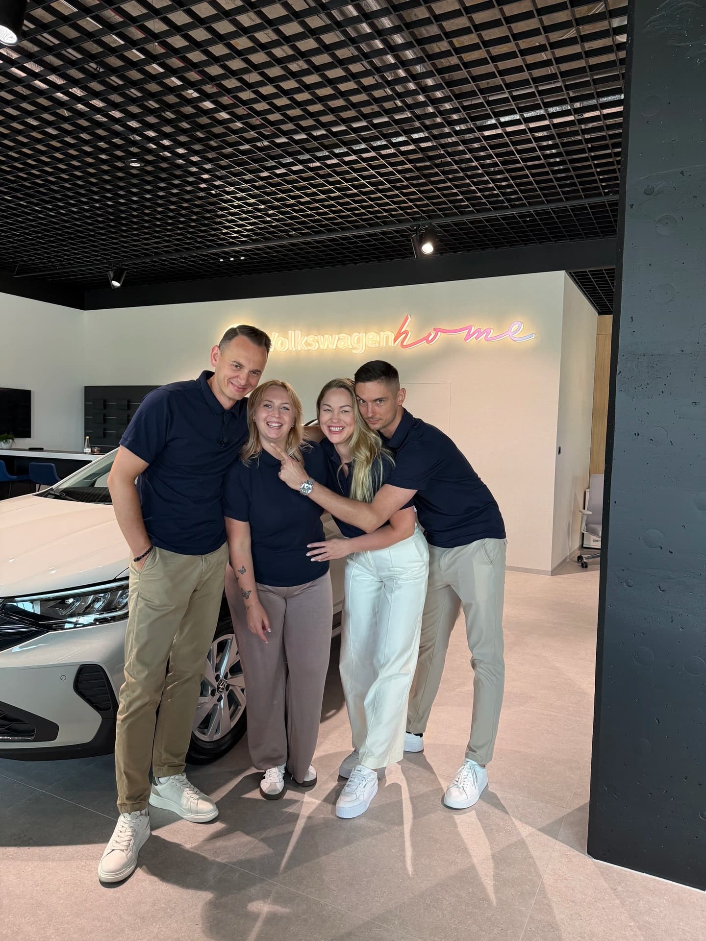 <p><br></p><p>Volkswagen Home Plichta Elbląg to nowa, lokalna przestrzeń stworzona z myślą o klientach z Elbląga i okolic - bardziej kameralna, przyjazna i nastawiona na rozmowę.</p>