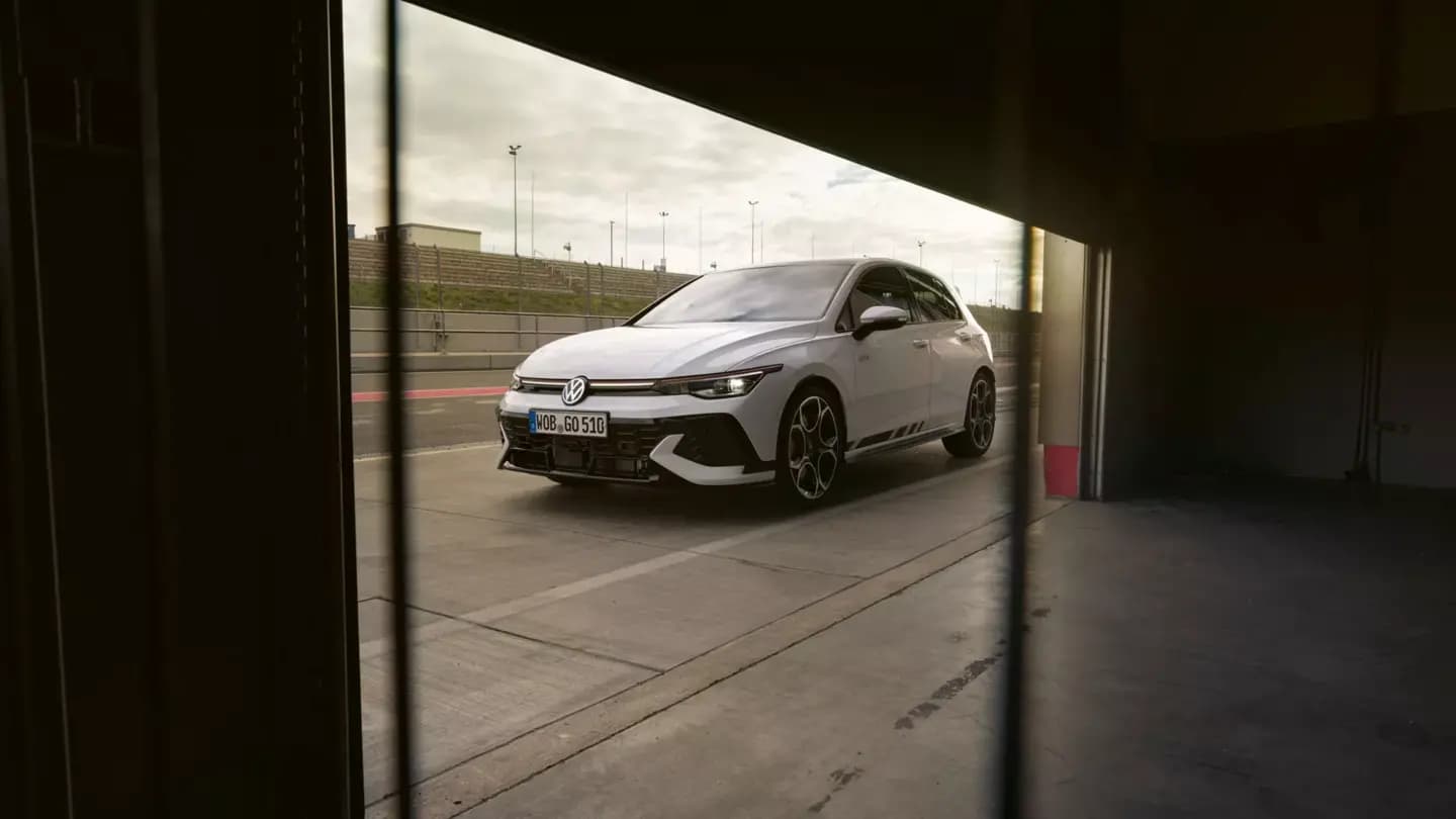<p><strong>Golf GTI Clubsport - DNA toru wyścigowego</strong></p>