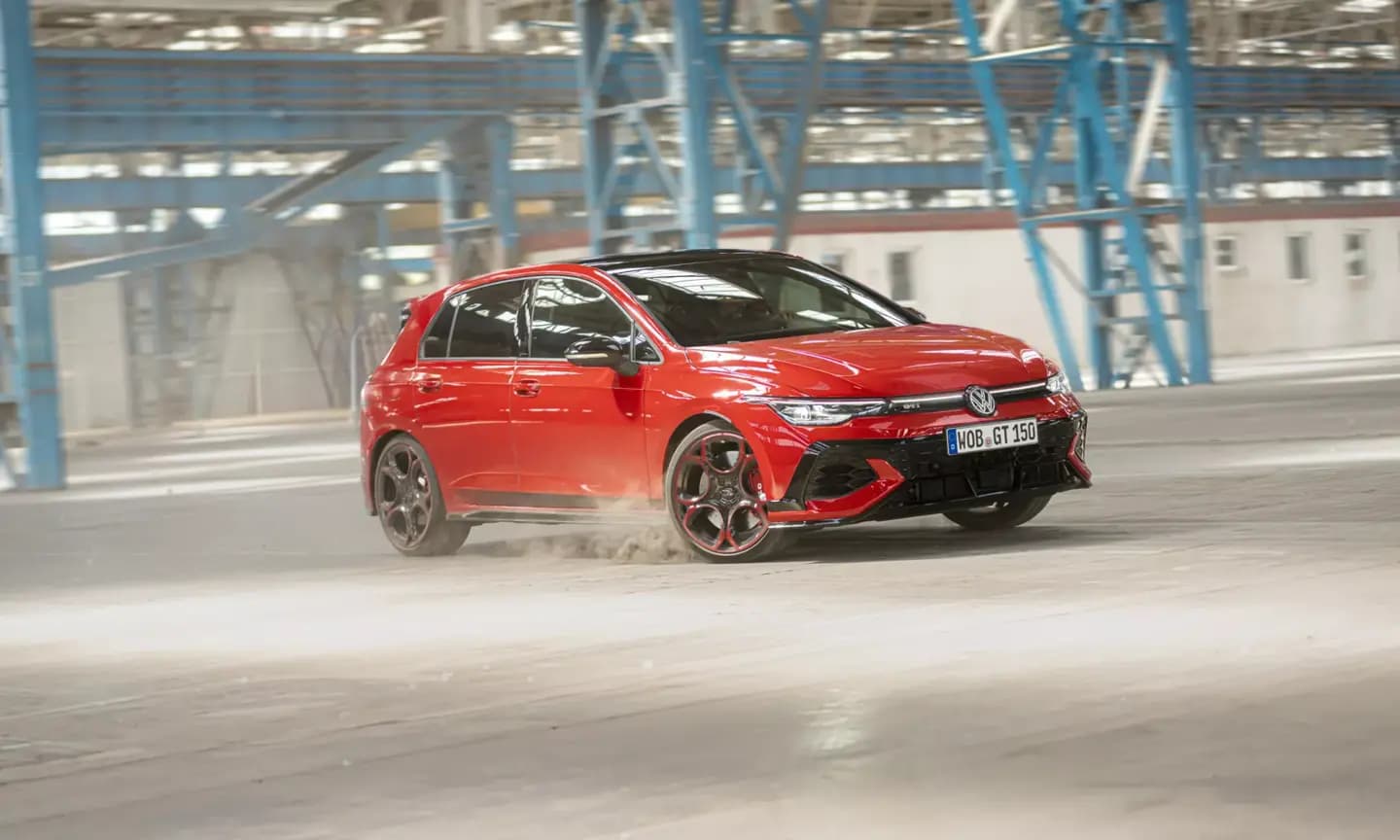 <p><strong>Golf GTI Clubsport - DNA toru wyścigowego</strong></p>